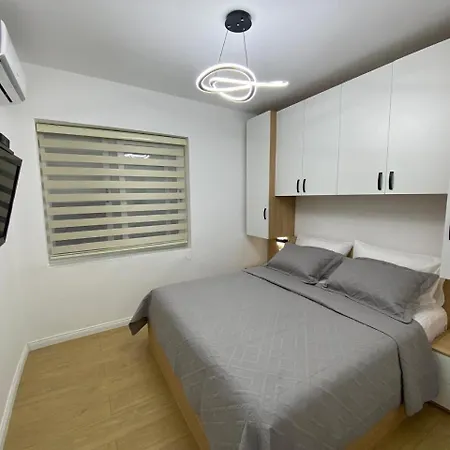 Tirana Apartment Exterior photo