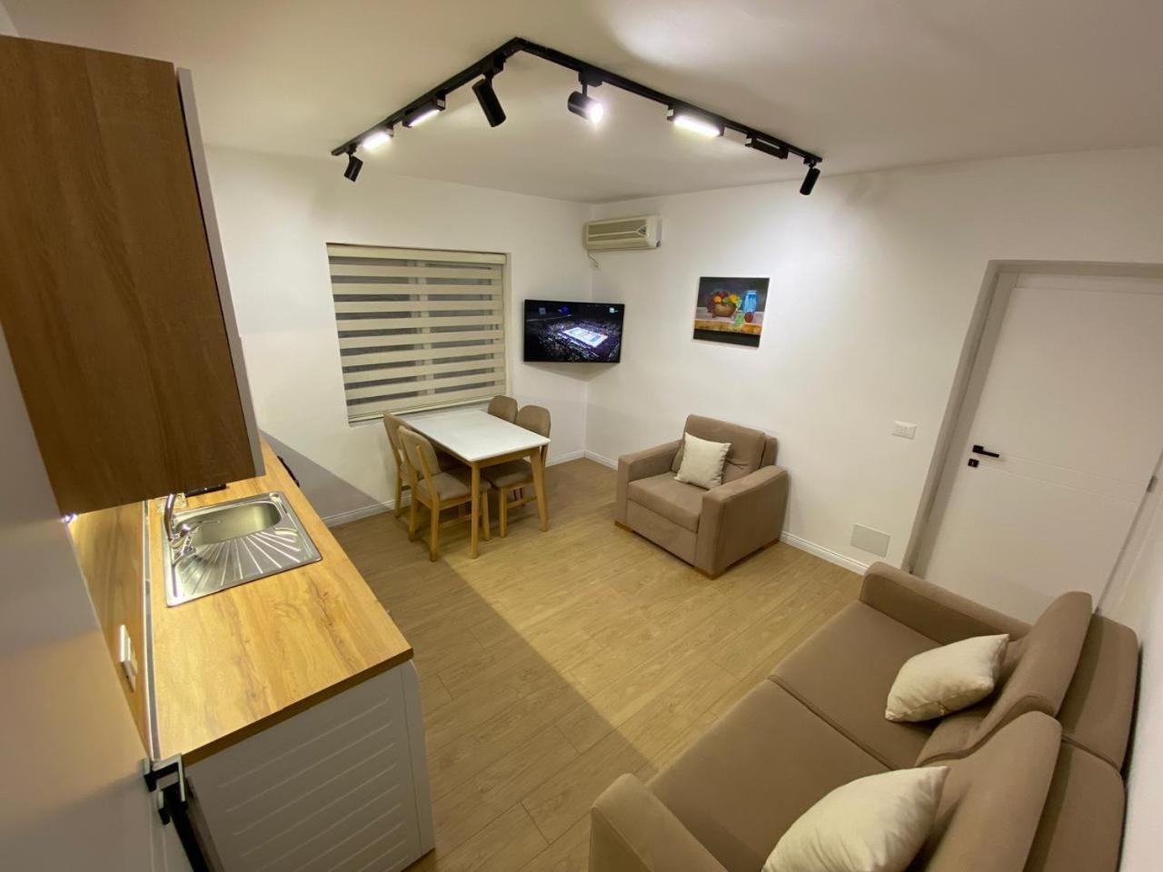 Tirana Apartment Apartamento